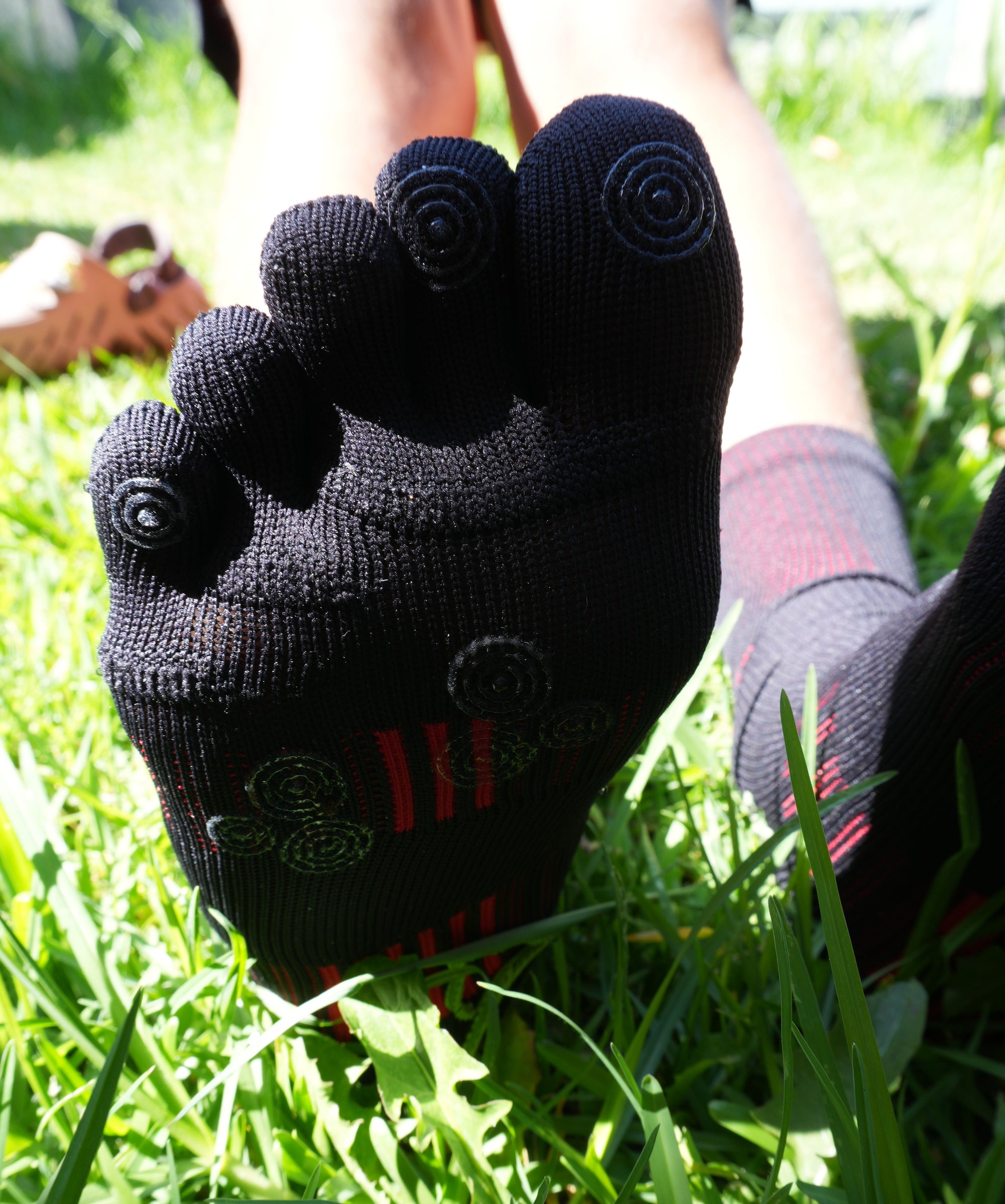 Compression Five‑Toe Grip Socks – Black & Red